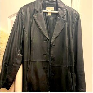 Women’s Black leather blazer